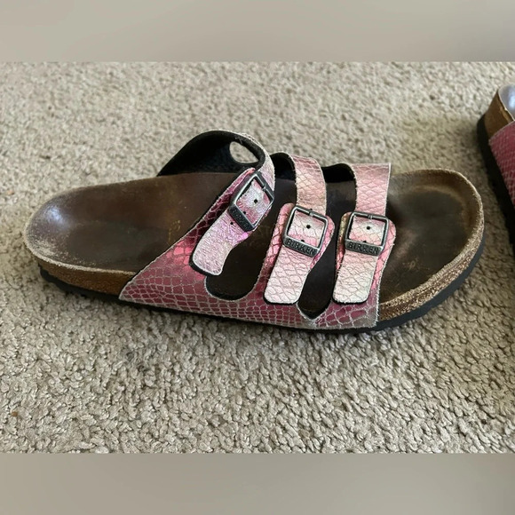 Birkenstock Florida Pink Snake Skin Animal Print Size 41 (10-10.5) Sandals - Picture 2 of 9